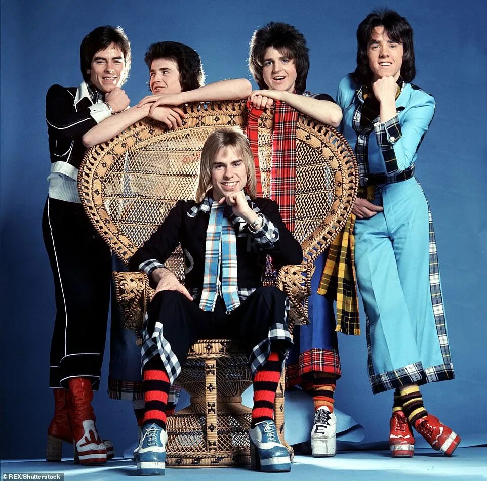 City rolling. Bay City Rollers. Бэй Сити Роллерс группа. Bay City Rollers 1975. Группа Bay City Rollers альбомы.