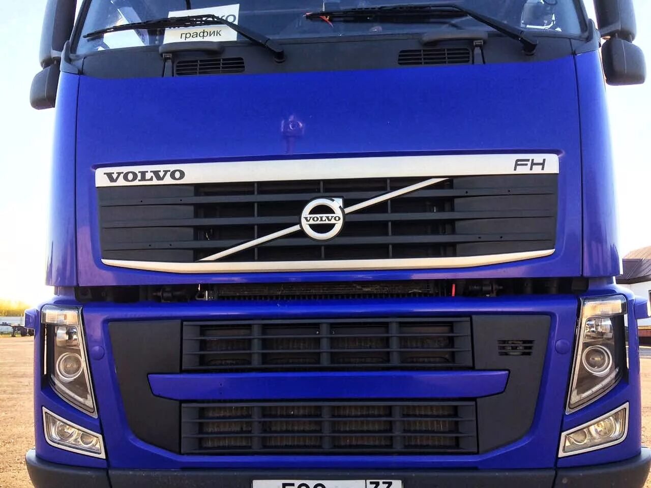 Volvo Truck fh13. Volvo FH 13 синяя. Вольво ФШ 13. Фара Вольво fh13. Фары вольво фш 13