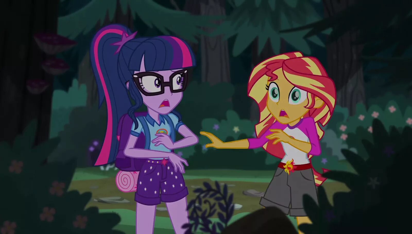 Лагерь эверфри рарити. Девочки из эквестрии легенды вечнозеленого. Легенды вечнозеленого леса твайлайт. Сансет шиммер legend of everfree. Девочки из эквестрии легенды вечнозеленого леса 2016.