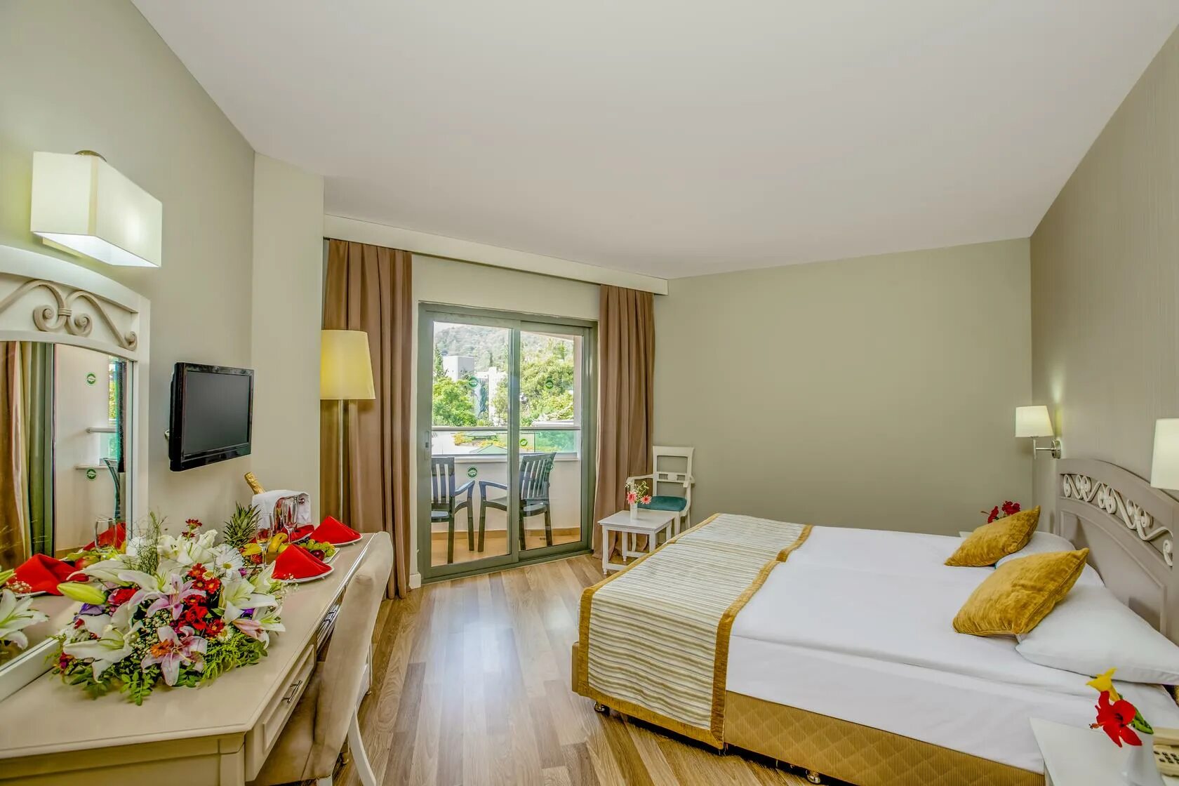 Greenwood kemer resort 4 гейнюк. Шервуд Гринвуд Кемер. Шервуд Гринвуд Резорт Кемер 4. Отель Гринвуд Турция Кемер. Шервуд Гринвуд отель Турция.