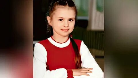 Детство анны