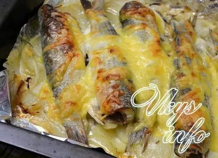 Кефаль с овощами в духовке