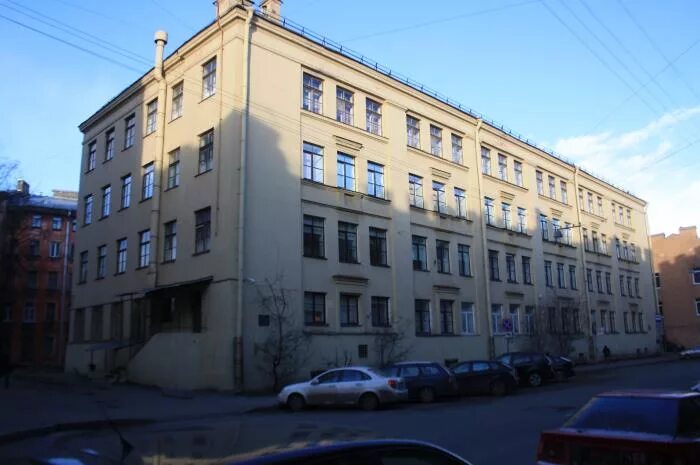Школа 51 спб петроградский район. Крестовский остров санкт-петербург школа. Школа 51 санкт-петербург. 51 школа петроградского. Школа 51 спб.