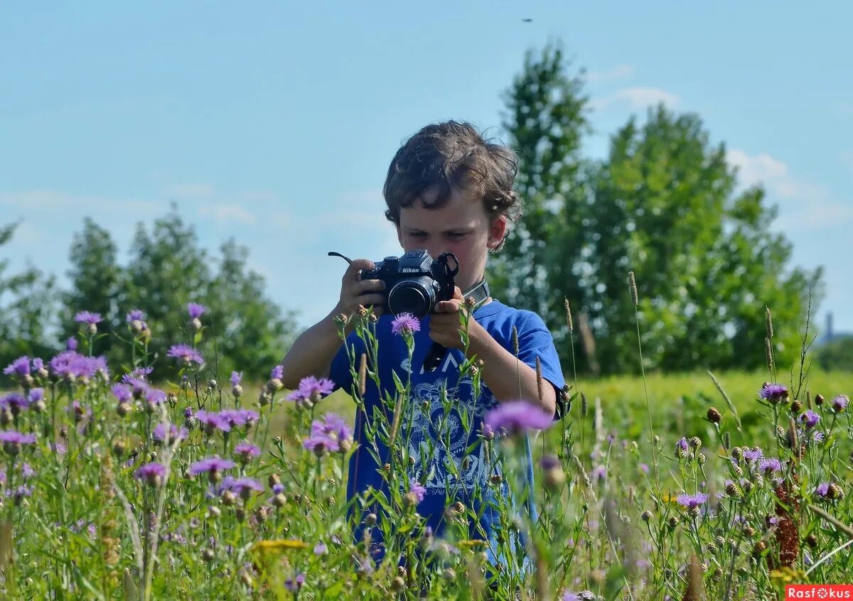 Фотограф натуралист. Юный фотограф. Юные фотографы на природе. Фотографы натуралисты Москвы.