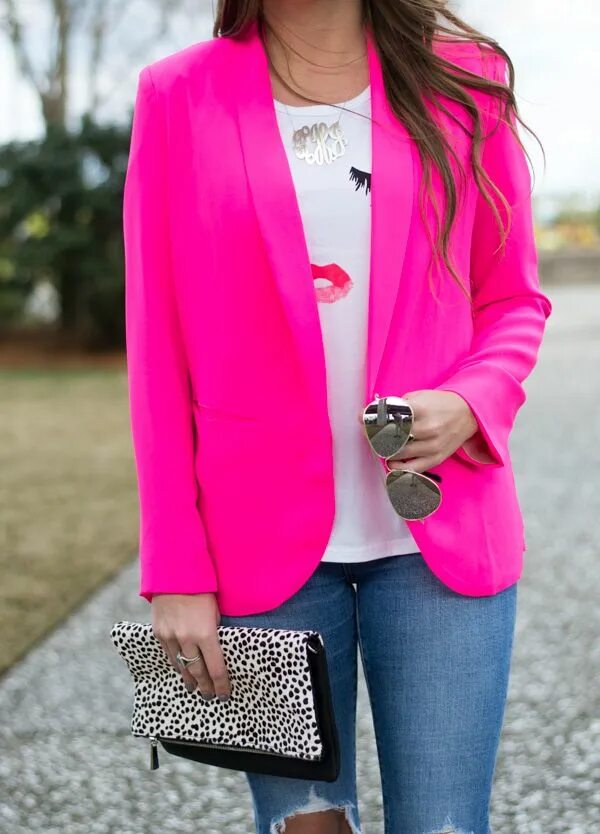 Розовый пиджак. Розовый жакет. Образы с розовым пиджаком. Жакет цвета фуксии. С чем надеть розовую