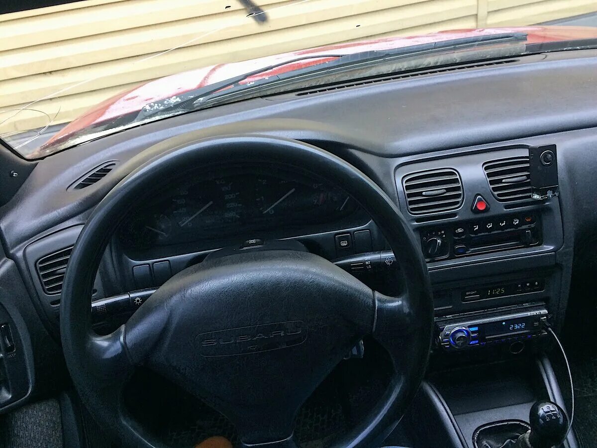 Легаси 2 литра. Subaru legacy 2.0 мт, 1995. subaru legacy 1995 салон. subaru legacy ll 2.0 1995 салон. субару легаси 2.2 1995 салон.