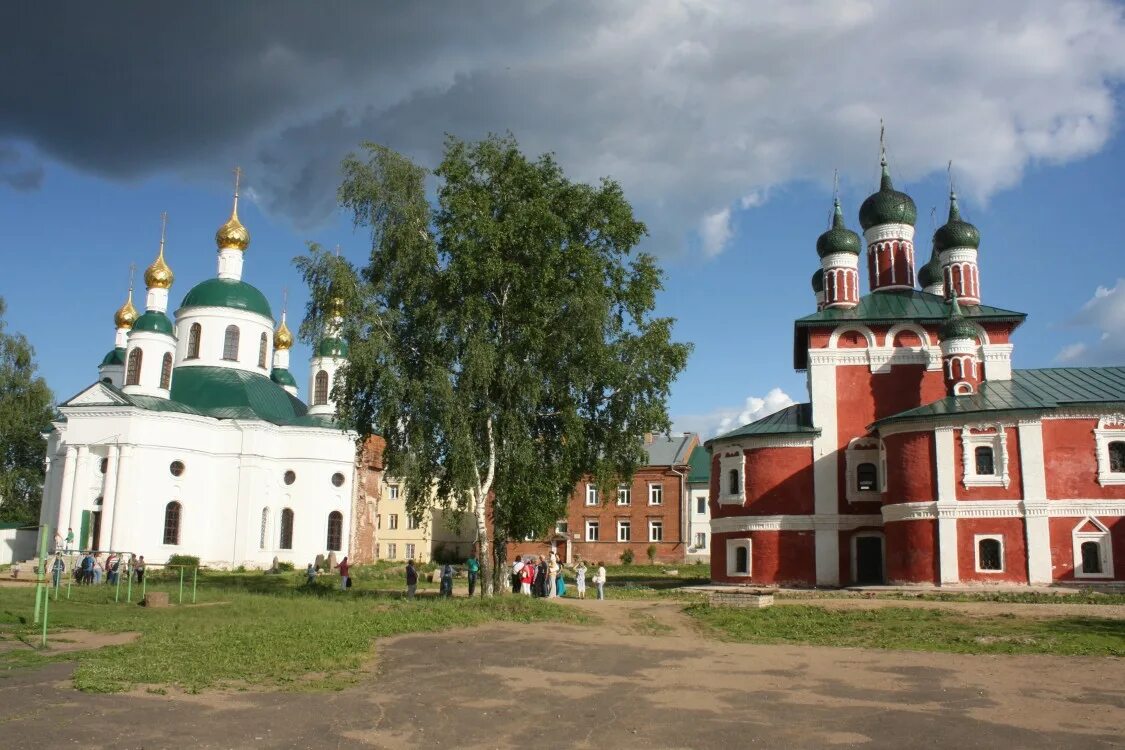 Богоявленский женский монастырь углич. Богоявленский монастырь монастырь углич. Богоявленский собор углич. Богоявленский монастырь углич. Богоявленский собор монастыря.