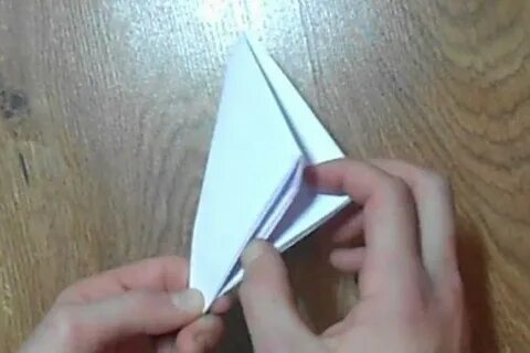 Как делать хлопушку из бумаги видео