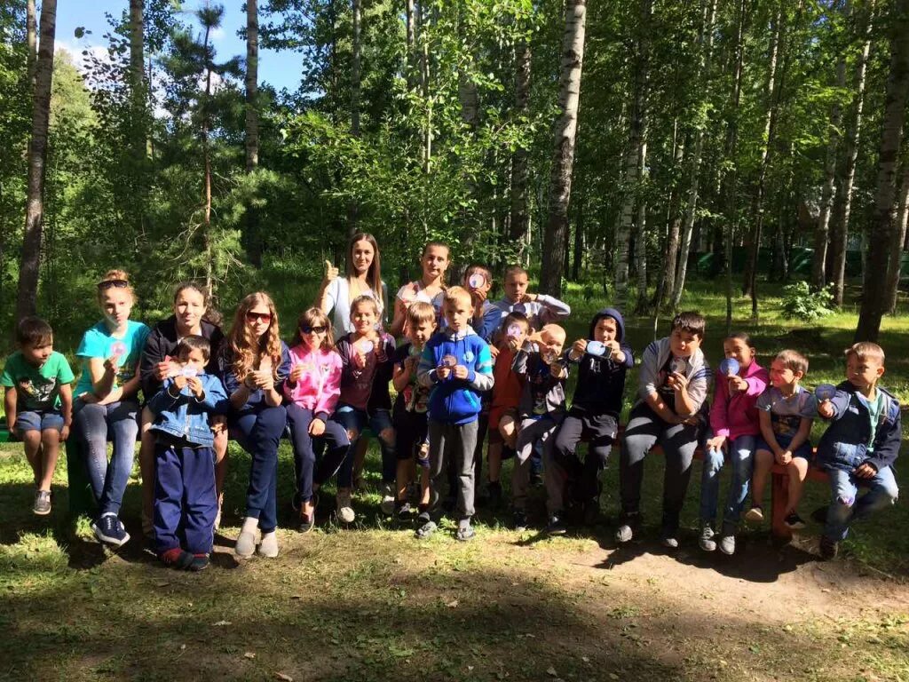 Оздоровительный лагерь родник. Лагерь Родники Нагайбакский район. Золотой Родник лагерь Юрюзань. Лагерь Родник белое озеро. Детский лагерь Родник Николаевский район Ульяновская область.