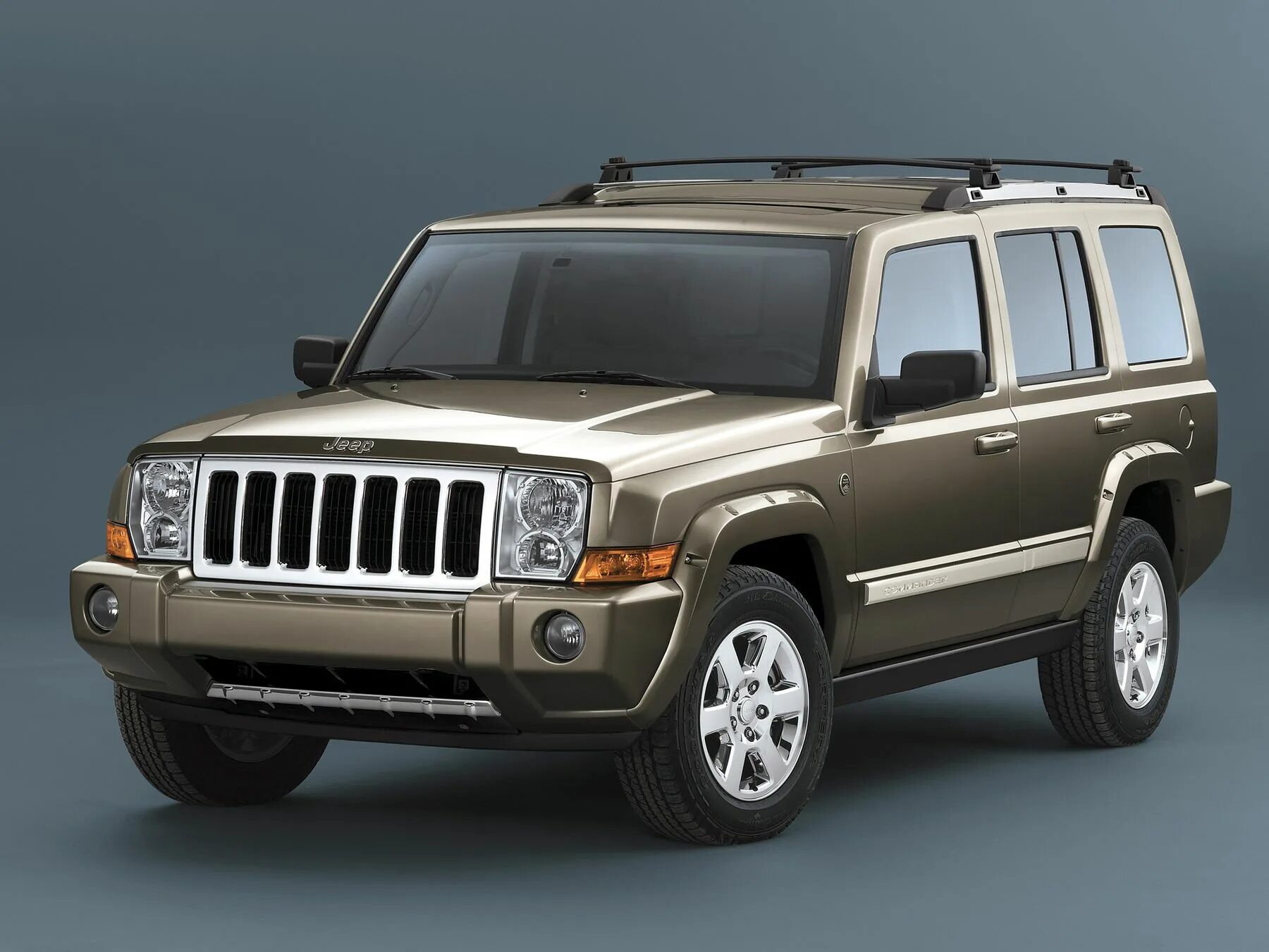 Какие машины джипы. Jeep Commander 2009. Джип коммандер 2005. Jeep Commander 2010. Джип командер 5.7.