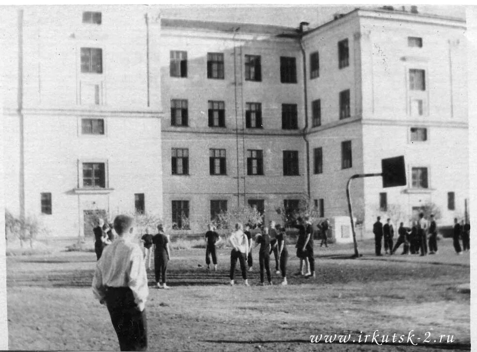 Мбоу сош 12 иркутск. Школа 34 иркутск. Школа 12 иркутск. Коррекционная школа 12 иркутск. Санаторно-лесная школа иркутск.