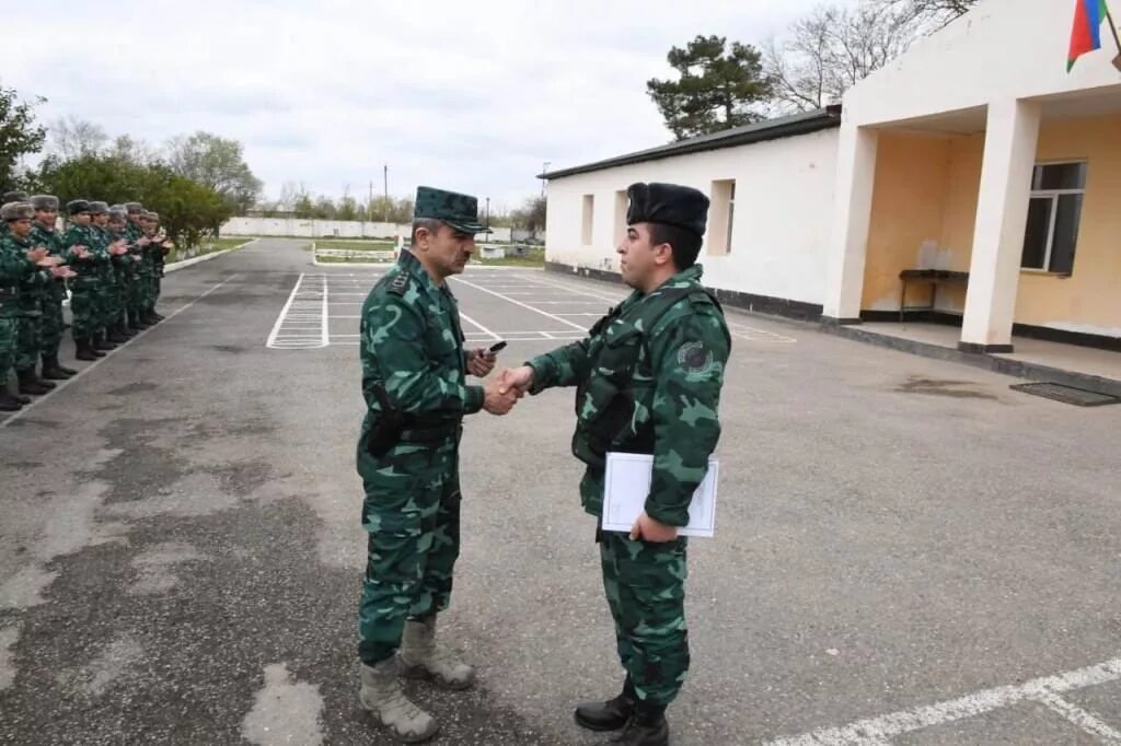 Сухопутная граница между россией и азербайджаном. Пограничная служба Азербайджана с Ираном. Российско-Азербайджанская граница. Пограничная застава. Азербайджанские пограничники.