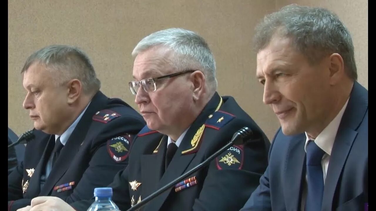 Фрунзе 74 екатеринбург. 13 отдел полиции екатеринбург. Екатеринбург умвд 13. Екатеринбург умвд 13. Екатеринбург умвд 13.