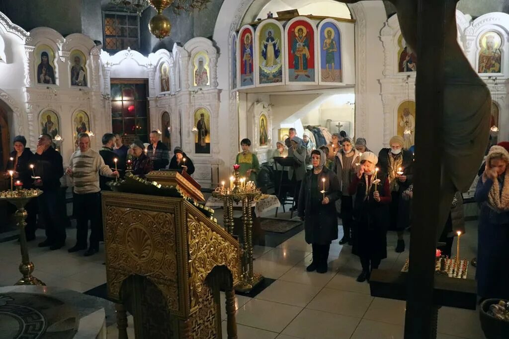 соборование рождественским постом 2023 москва. иконы первого соборование. молитвы таинство соборования. соборование в церкви. состоится соборование в нашем храме.