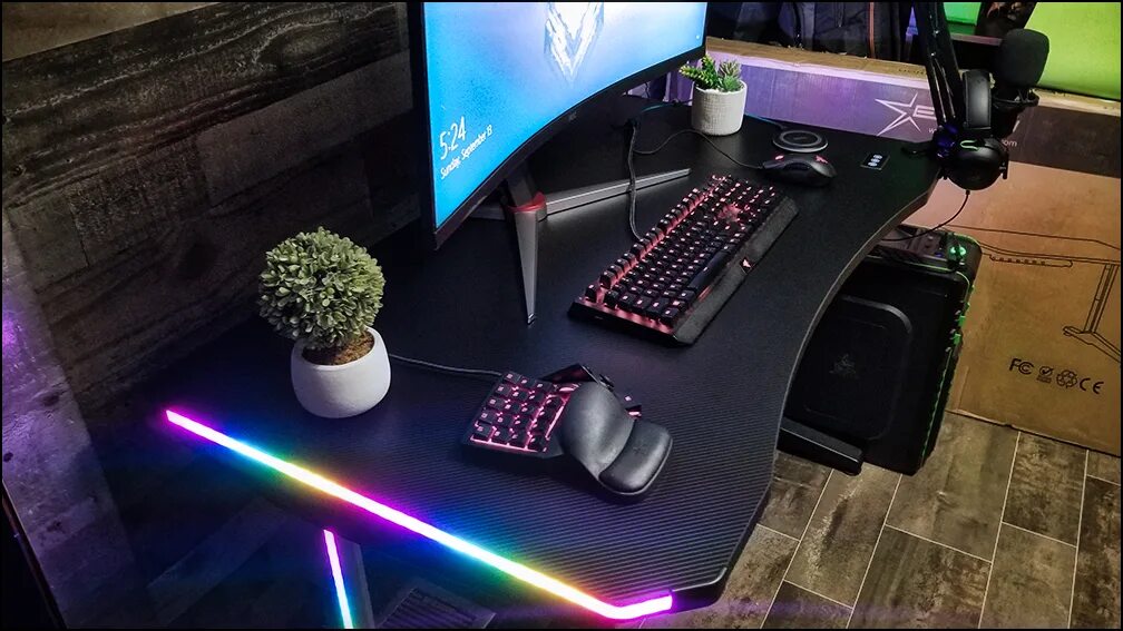 Modern gaming 1. GAMEMAX игровой стол d140 Carbon RGB. Игровой стол e-win2.0 Edition RGB. MGD RGB Gaming Desk. Modern Gaming.