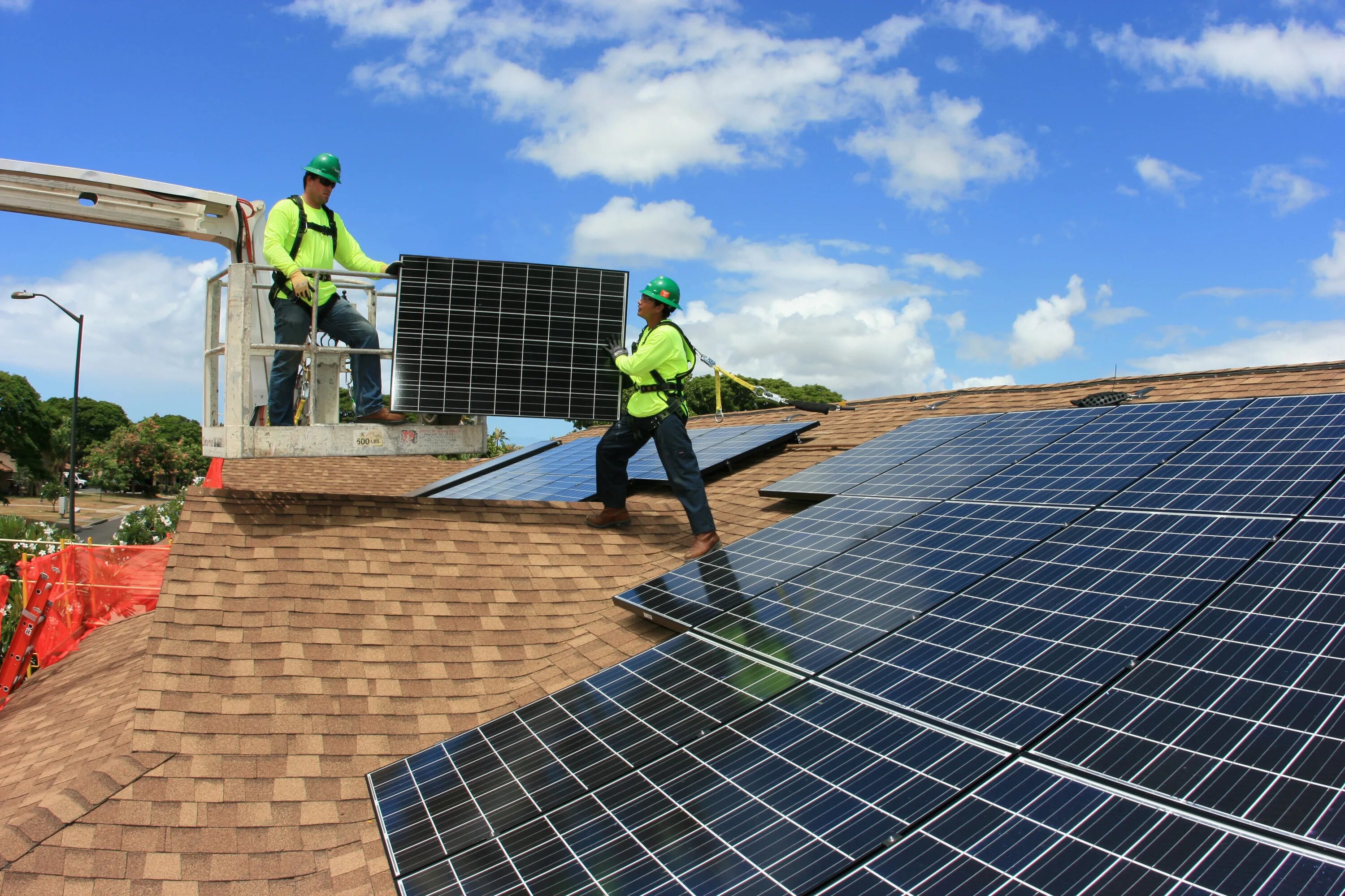 S by solar. Solarcity солнечные батареи. солар сити илон маск. solar panel elon musk. solar energy elon musk.