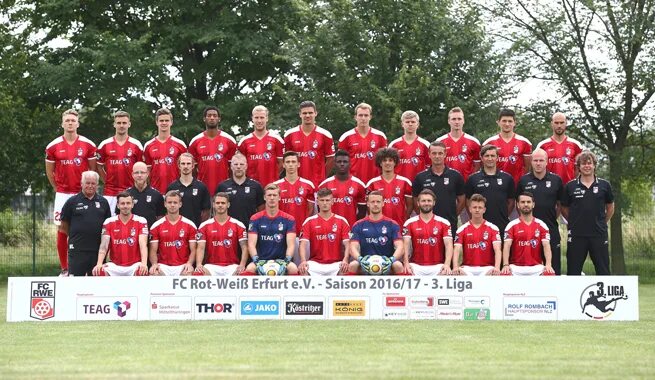 Рот Вайсс Эрфурт. FC RWE Erfurt. Rot-Weiß Lüdenscheid игроки. Rot Weiss ESS.