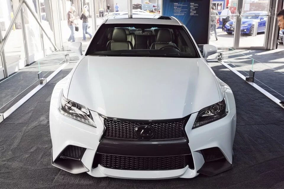 Купить б/у Lexus GS IV 250 2.5 AT (208 л.с.) бензин автомат в Красногорске: чёрн