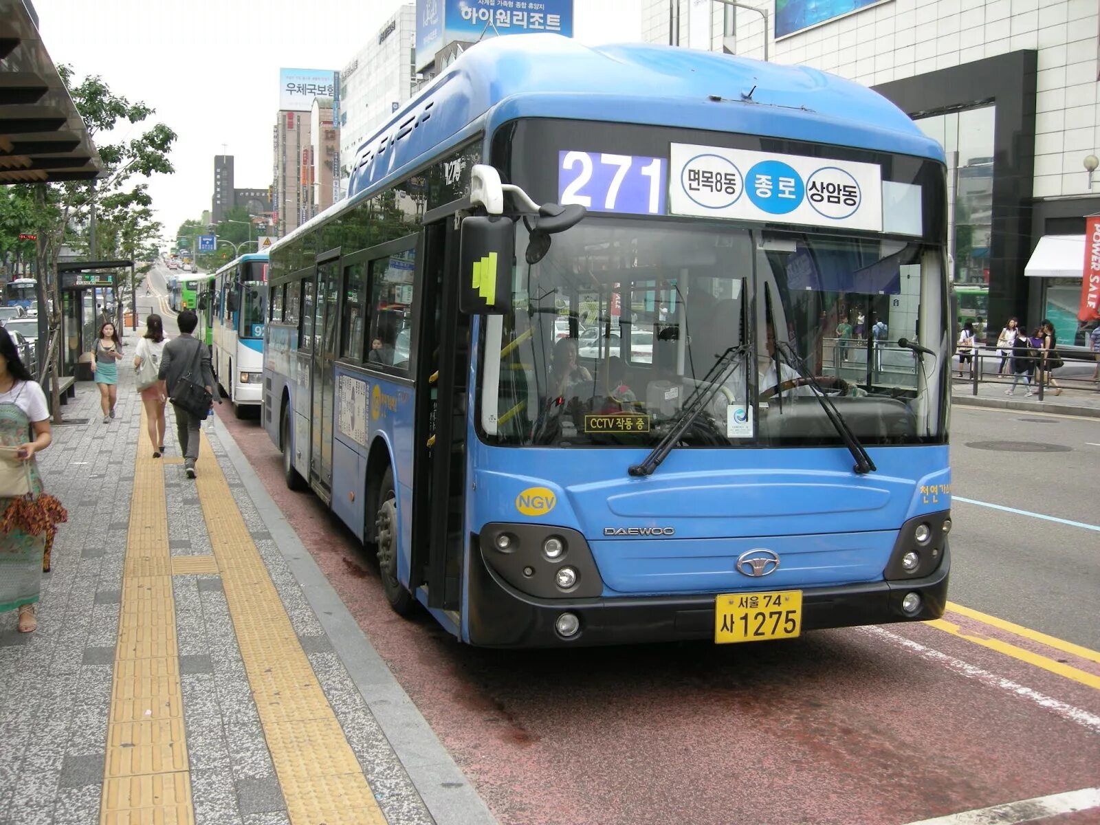 Korean bus