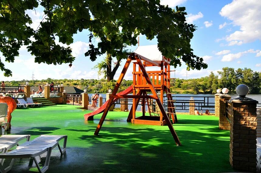 Турбаза исток каменск шахтинский. Турбаза исток каменск шахтинский. Турбаза исток каменск шахтинский. Исток донецк ростовской обл турбаза. База отдыха исток ростовская область.