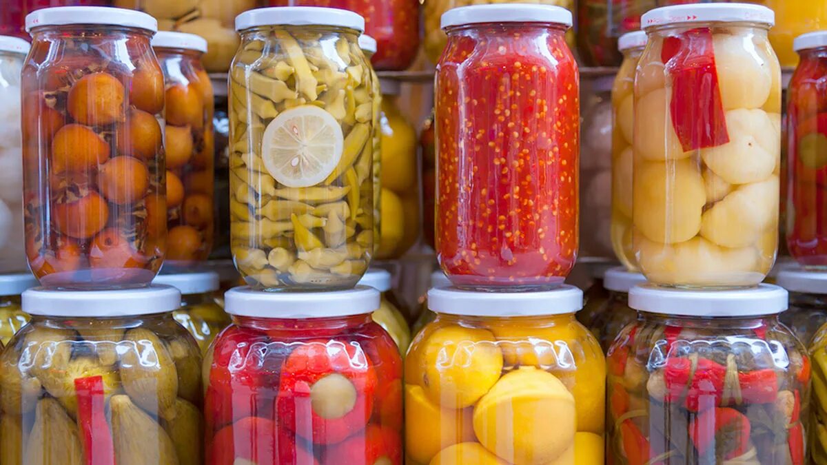 Красивые баночки для консервации. Овощные консервы. Консервированне продукт. Овощные консервы. Консервирование.