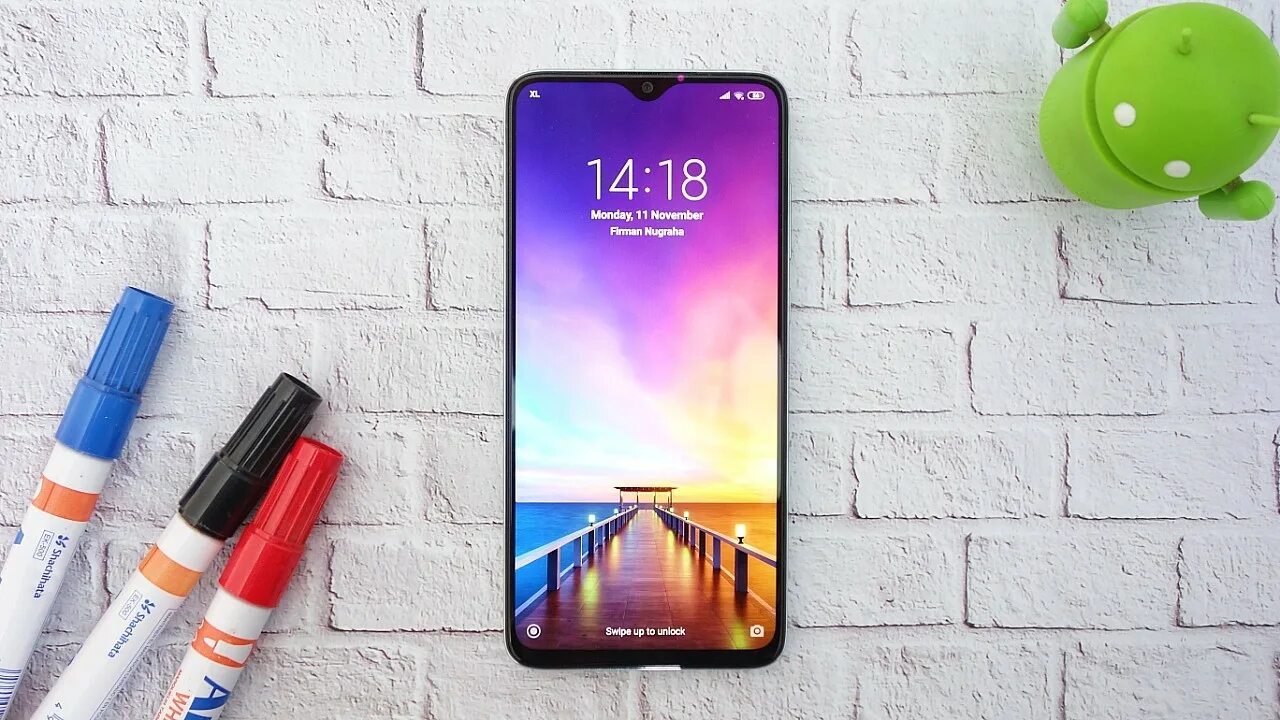 Всплывающая реклама redmi 8 pro. Xiaomi Note 8 Pro. Реклама редми. Ремонт редми. Обои на РЕАЛМИ 8.