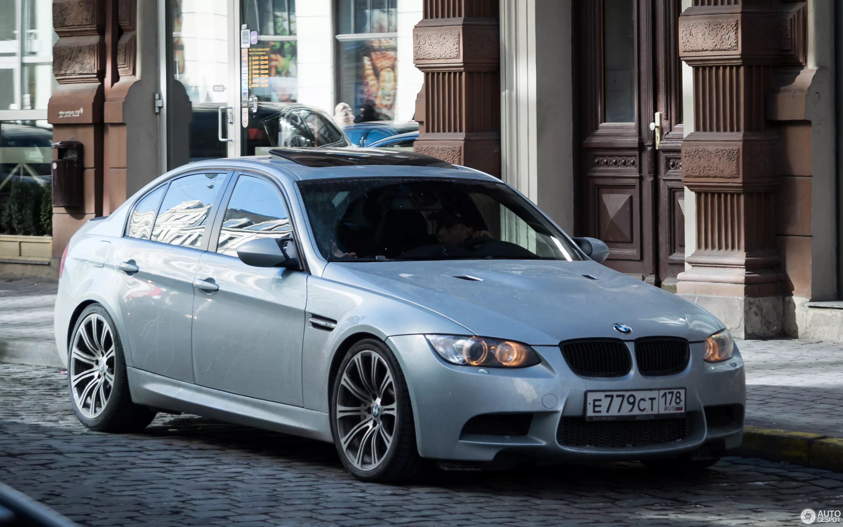 Bmw 3 e90 седан. M3 e90. Bmw m3 e90 sedan. Bmw m3 e90 2004. Bmw m3 e90 sedan.