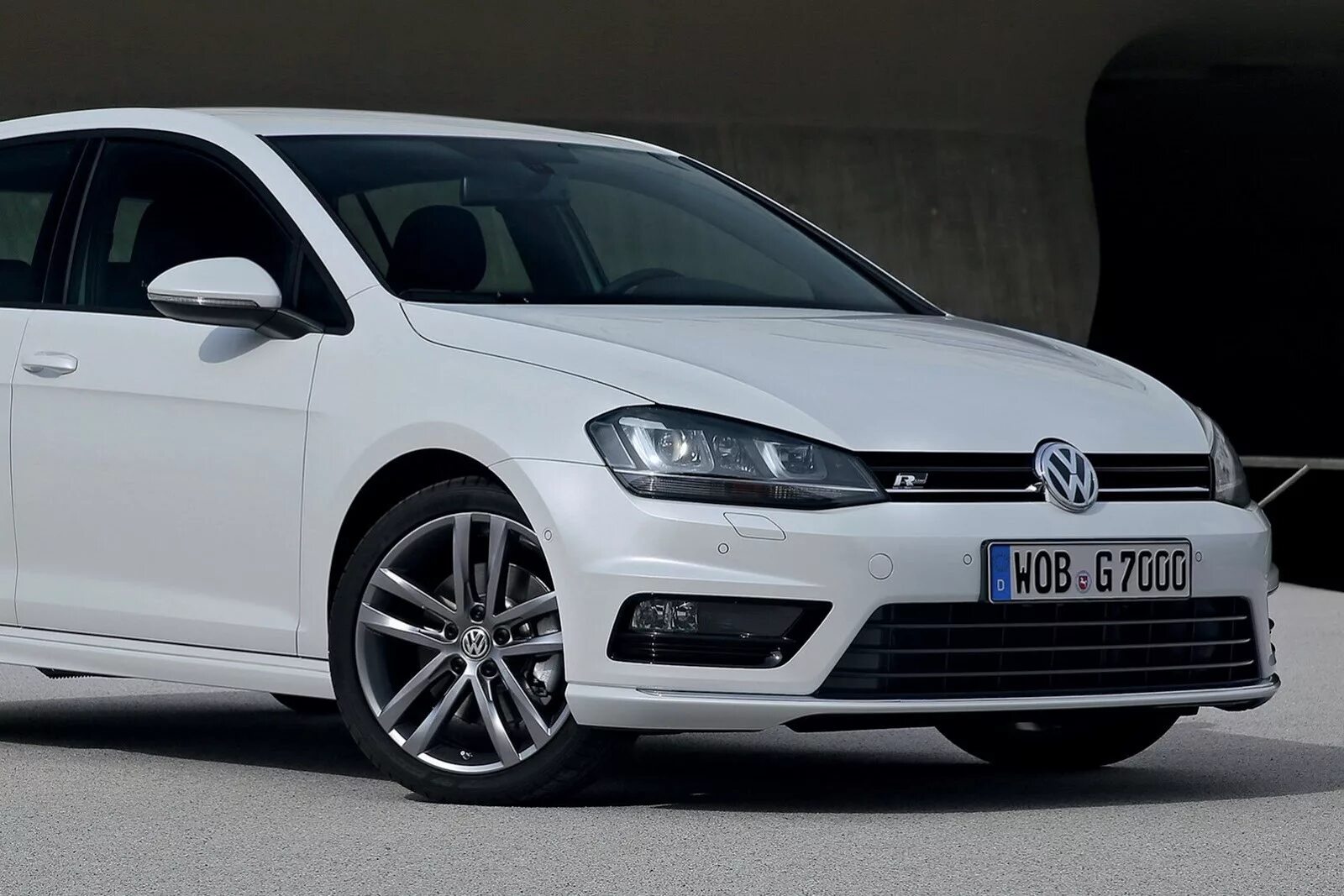 Vw r line. Golf 7 r line. volkswagen jetta 6 r line. vw golf 7. фольксваген гольф 7 r.