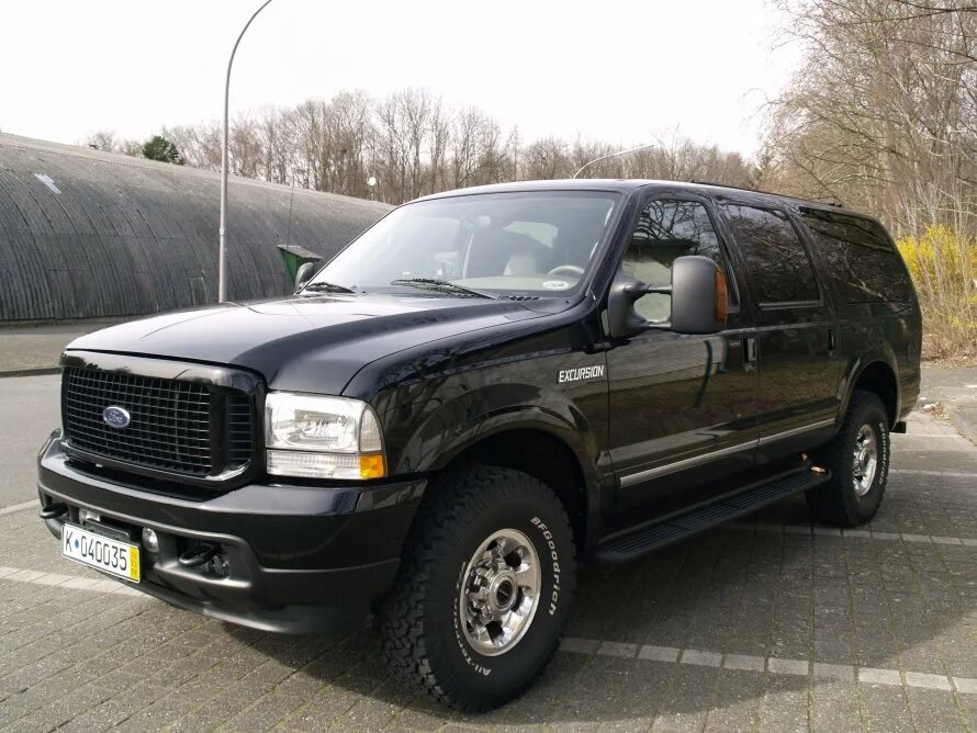 Форд дизель купить новый. Ford Excursion 2005. Форд Экскурсион 1995. Ford Excursion 7.3 Diesel. Ford Excursion 2012.