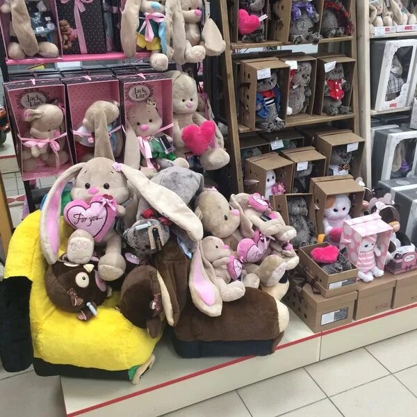 детский магазин фунтик. магазин дети батайск. ребенок в магазине. кирова 9/2 батайск. магазин дети батайск.