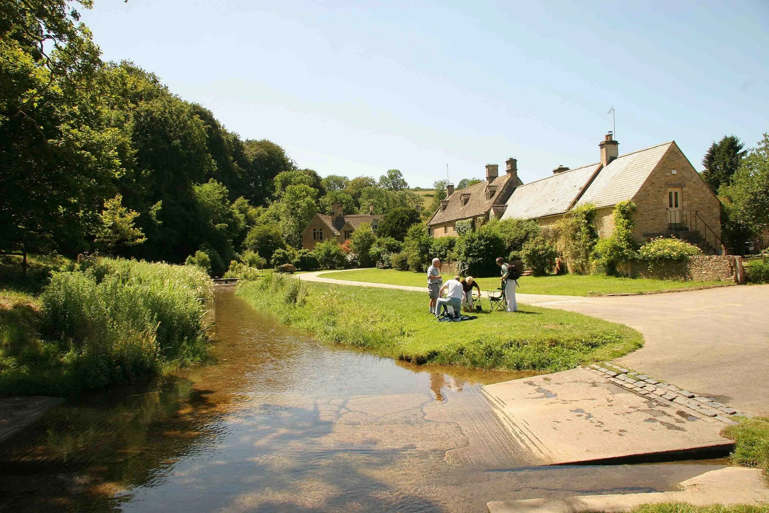 Англия деревня 17в. Bibury Village England. Деревня летом. Сельская местность. Full village