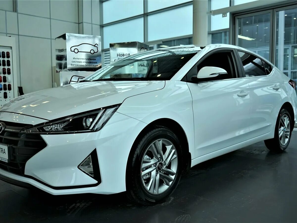 элантра 2019 рестайлинг. Hyundai elantra vi ad рестайлинг. кия элантра 2020. элантра 6 поколения рестайлинг. диски элантра vi рестайлинг (2019-н.