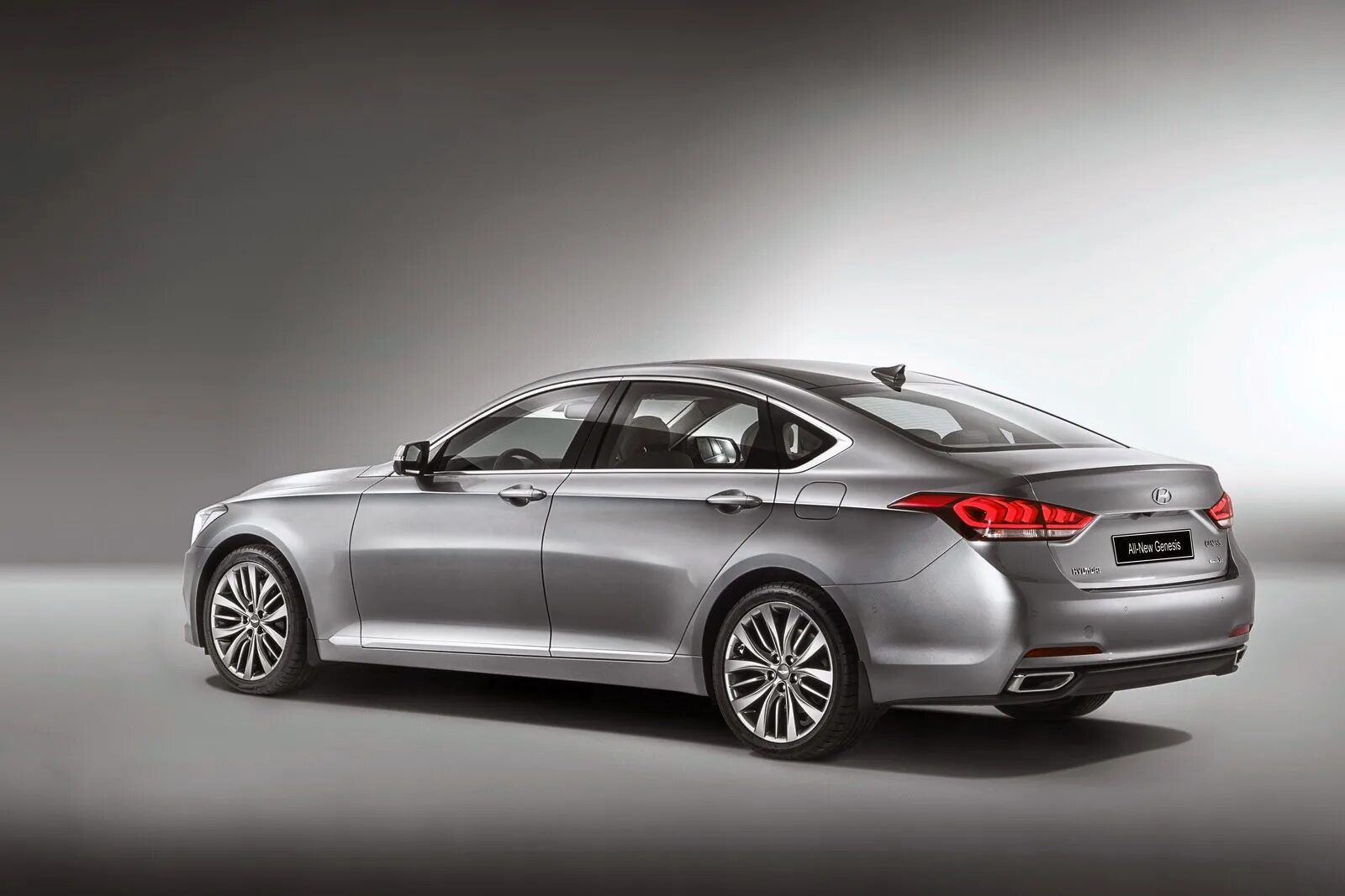 Генезис испания. Hyundai Genesis седан. Hyundai Genesis 3 поколение. Hyundai Genesis 2. Hyundai Genesis седан 2014.