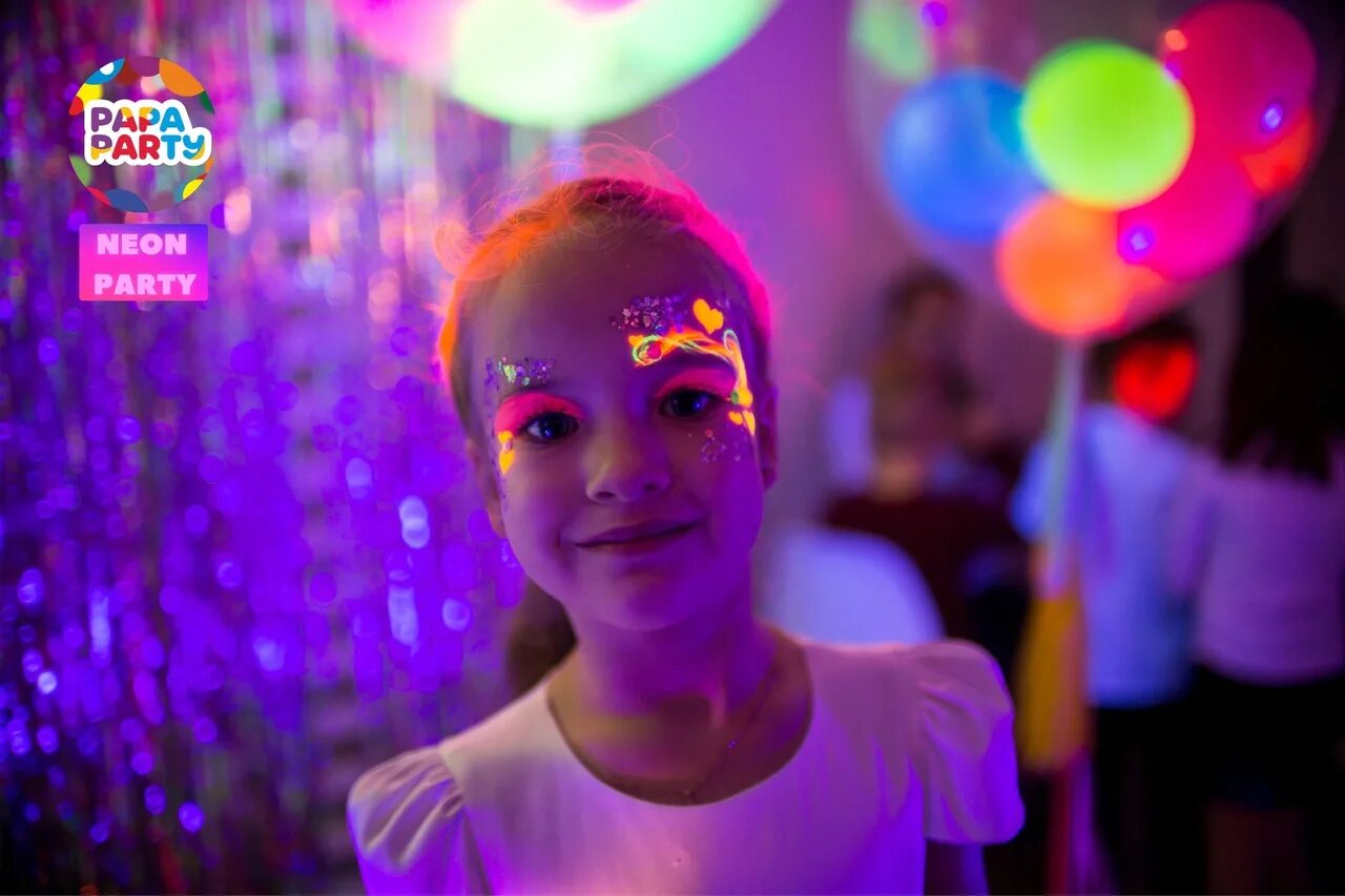 Мастер класс по мыльным пузырям. Аниматоры ярославль. Праздник аниматор ярославль. Праздник аниматор ярославль. Елка с супергероями.