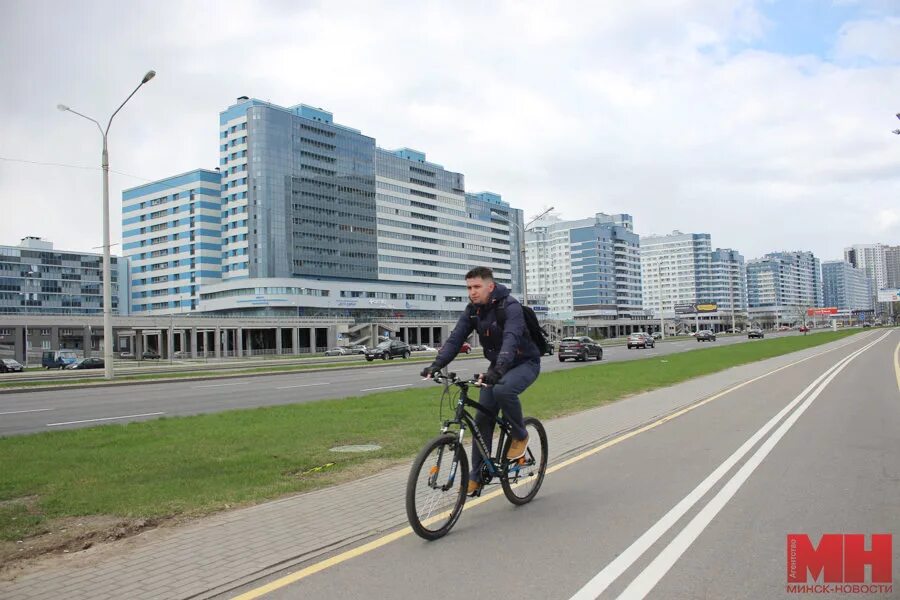 Минск ул. Bear bike minsk 28. Bike минск. Шоссейный велосипед bearbike. Bike минск.