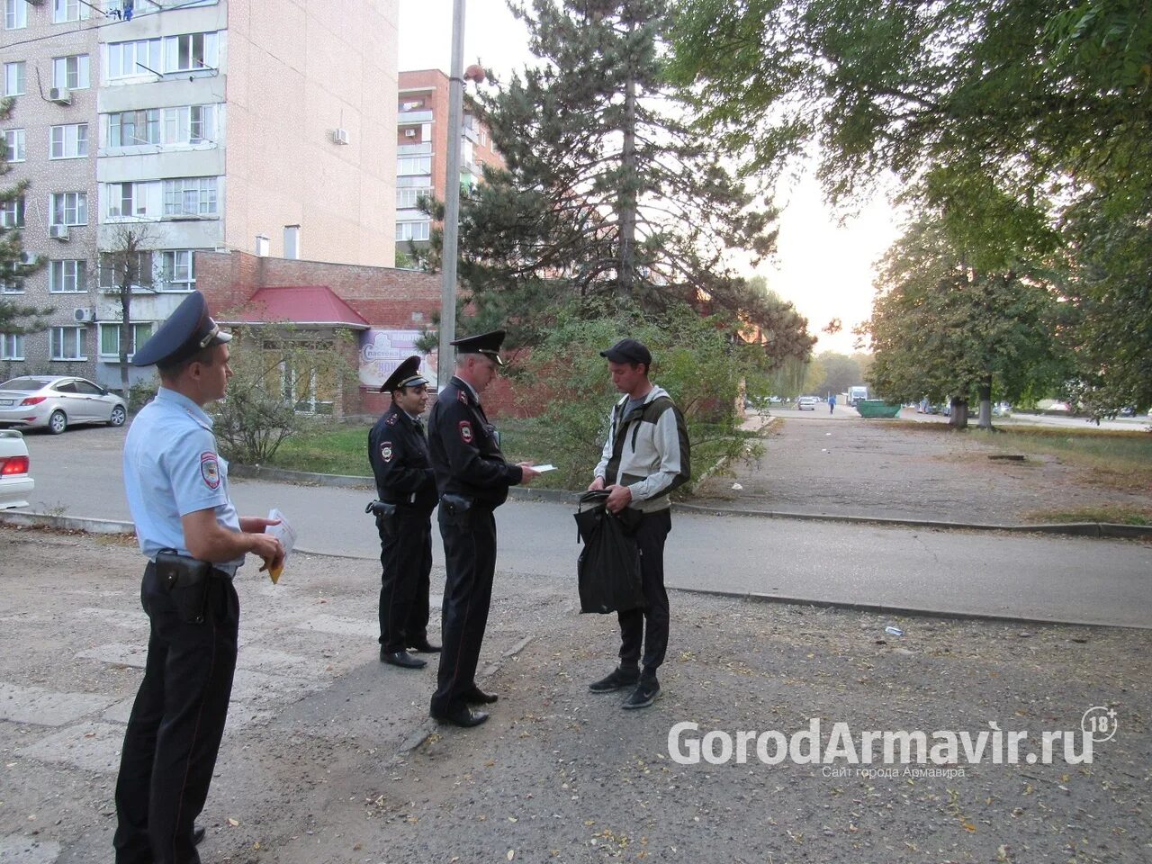 Поступи армавир. Полиция Армавир. Полицейские Армавира. Полицейские города Армавир. Начальник полиции г. Армавир.