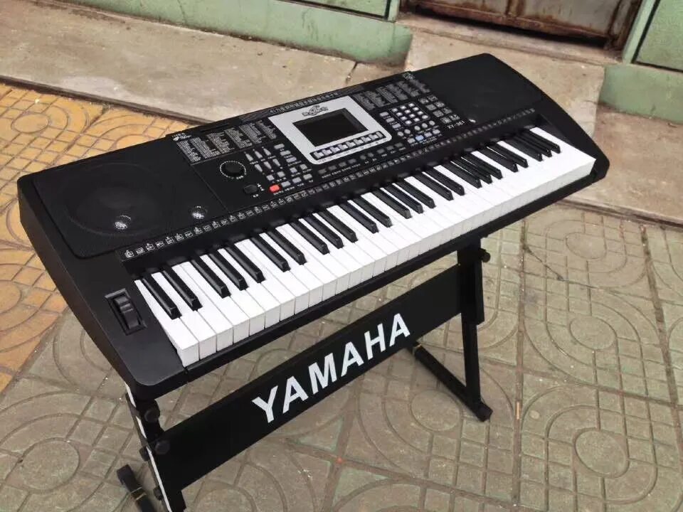 синтезатор где. синтезатор где. Sequential prophet-10. рабочая станция korg i3. синтезатор где.