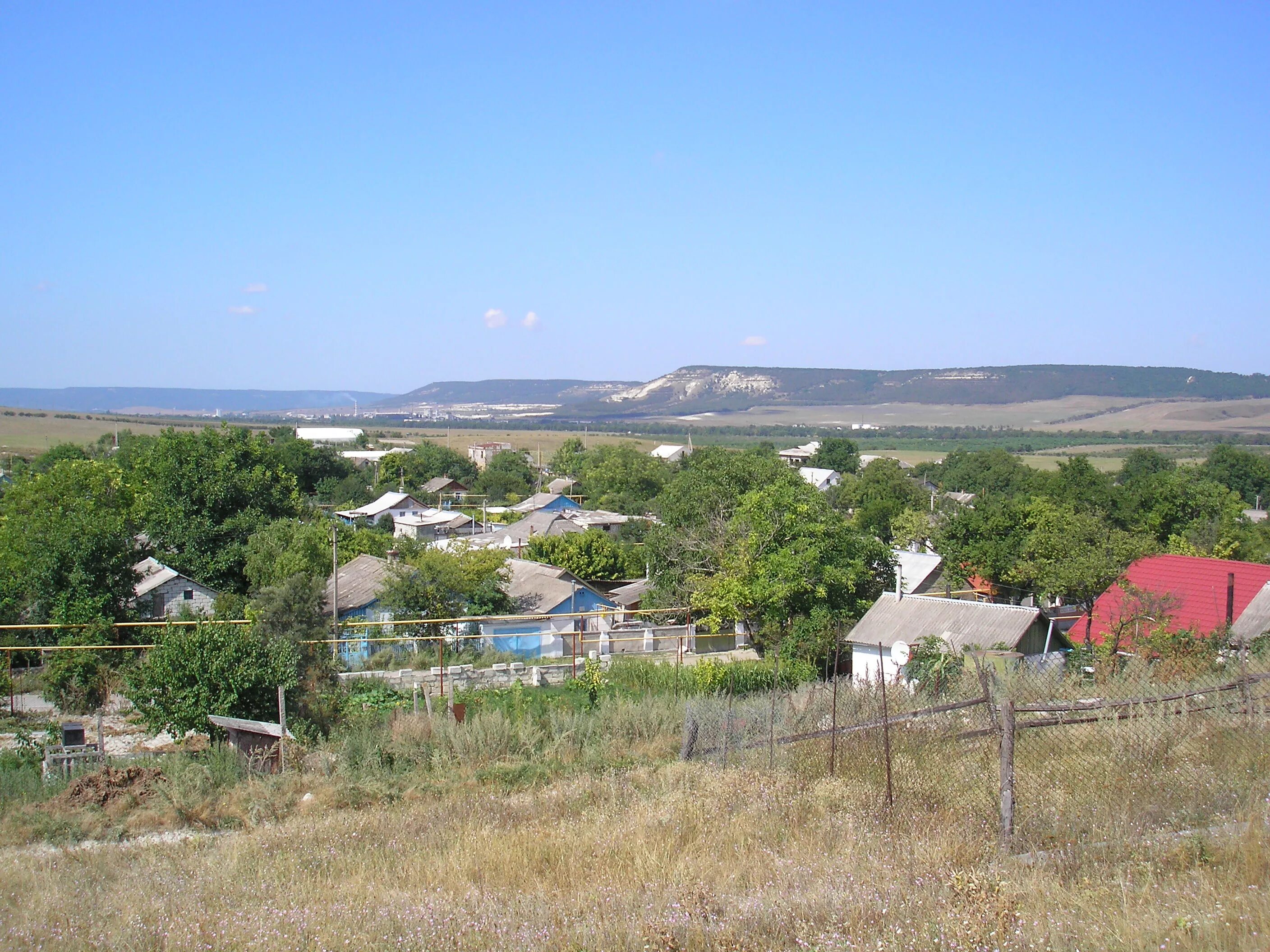 Крымское донецкая область. Село глубокий Яр Бахчисарайский район. Село глубокий Яр Крым. Улаклы Бахчисарайский район. Глубокий Яр Бахчисарай.