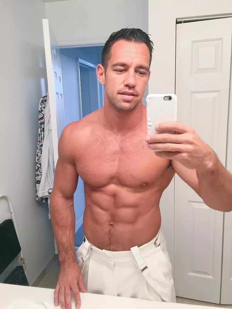 Джонни кастл (johnny castle) селфи. 1 джонни кастл. Джонни кастл 2018. Джонни кастл 2018. Johnny castle hot.