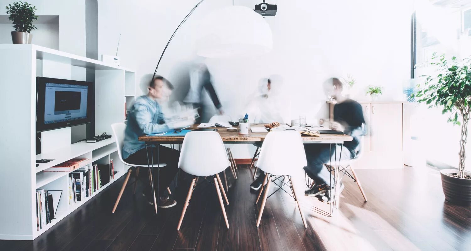 Рабочее место веб дизайнера. Сенсорность в психологии. Acid crawler. Студия звукозаписи east west studios (лос-анджелес, сша, 2008г. Стол для компьютера.