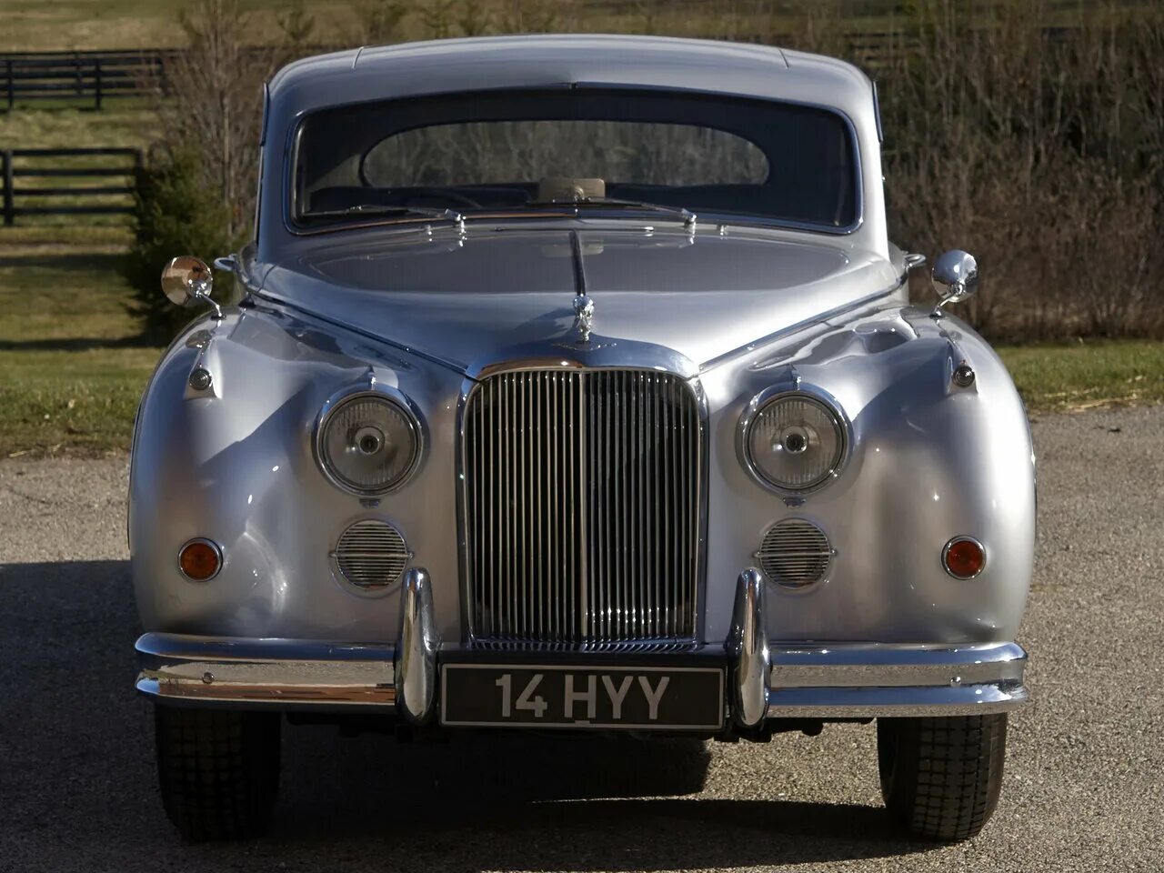 Тип автомобиля 9 букв. Jaguar Mark IX (1959—1961. Jaguar Mark IX 1961. Jaguar 1959. Jaguar Mark 3.