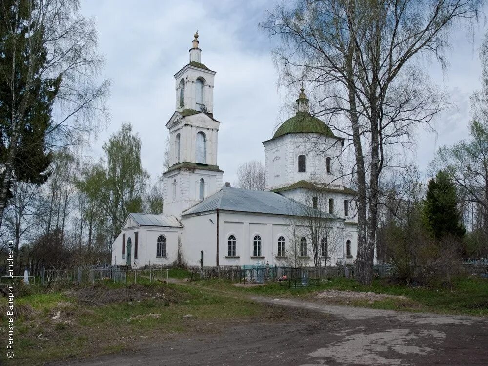 Воскресный район. Молоково Тверская область Церковь. Воскресенская Церковь Тверская область. Село Молоково Тверская область Церковь. Молоково Молоковский район Тверская область.