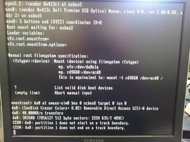Boot attempt. Start Boot devices USB. FREEBSD Grub. FREENAS 11 Bootable USB. FREEBSD ISO.