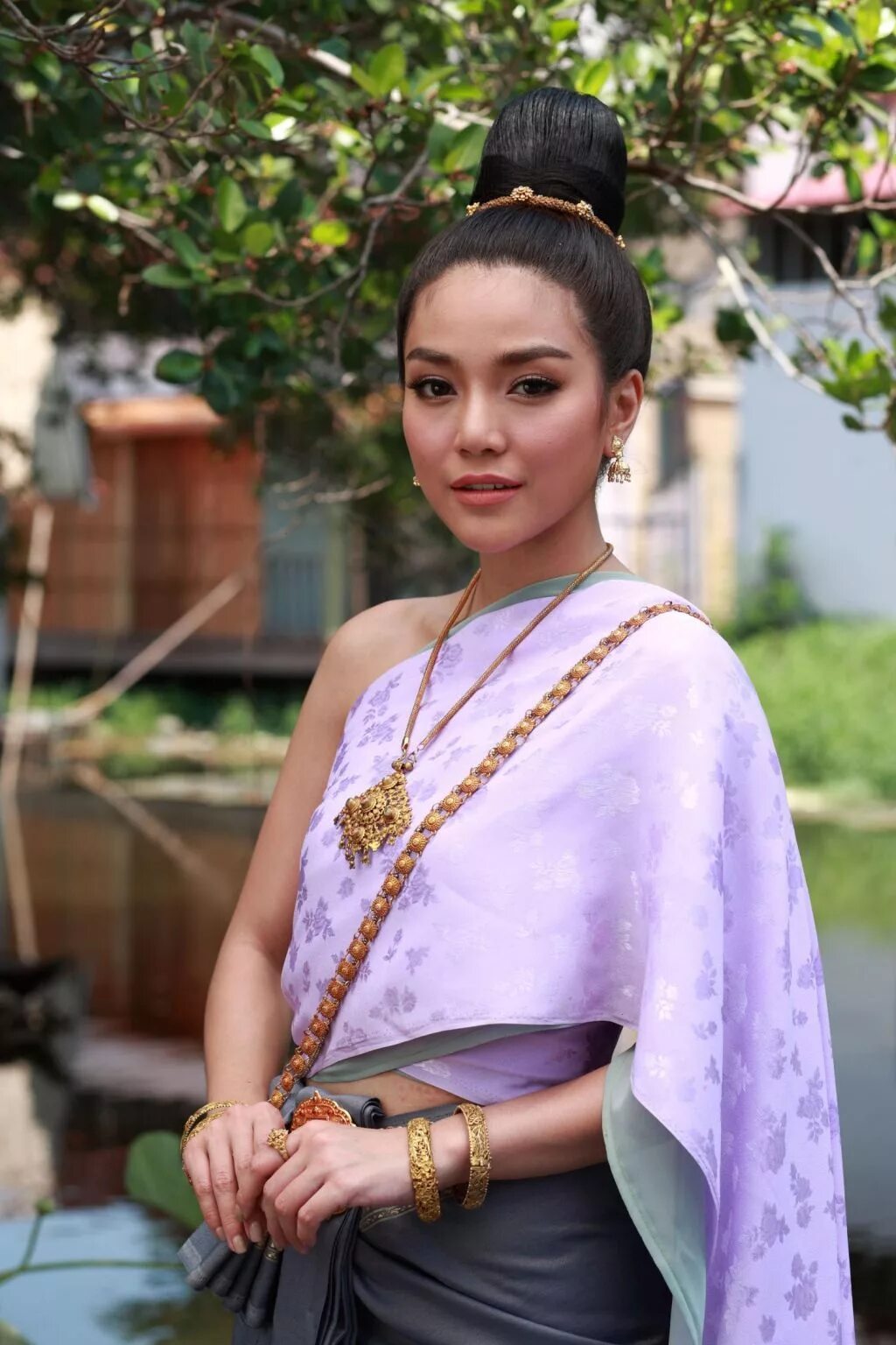 Старые тайки. Тайская актриса Арая Хайгерц. Традиционная одежда Тайланда. Женщины Тайланда. Тайское платье.