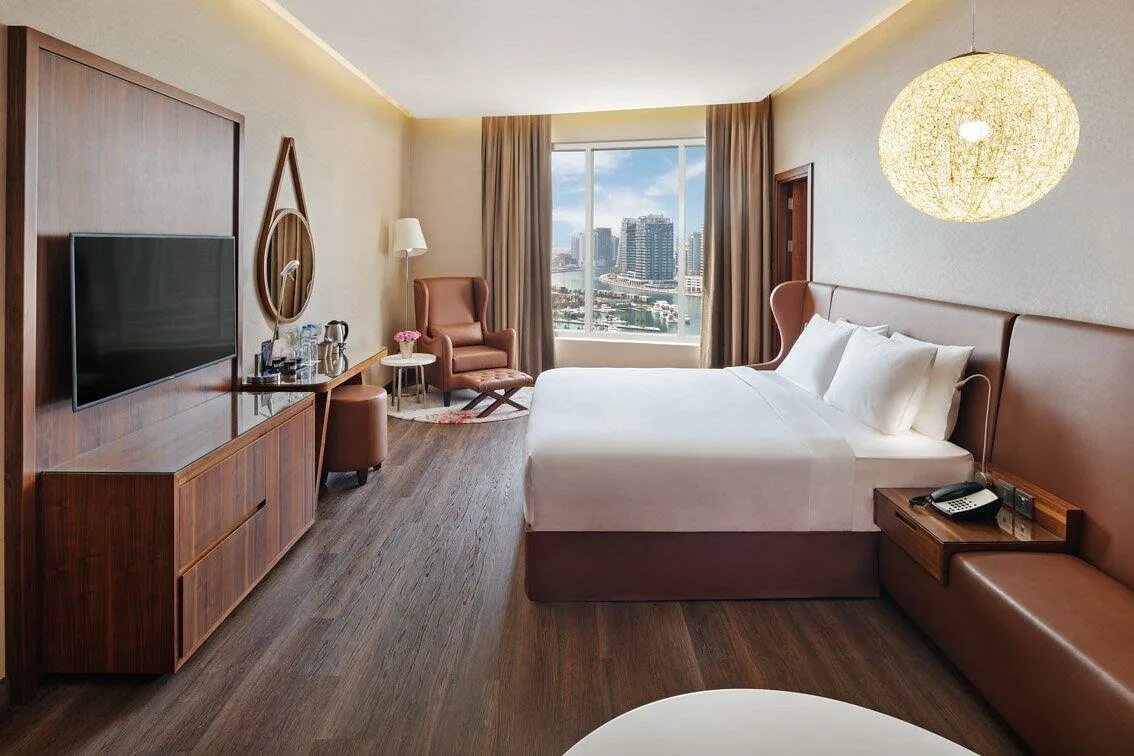 Radisson 4 оаэ. Рэдиссон блю дубай. radisson blu hotel dubai canal view 5*. radisson blu dubai canal. radisson blu dubai canal view.