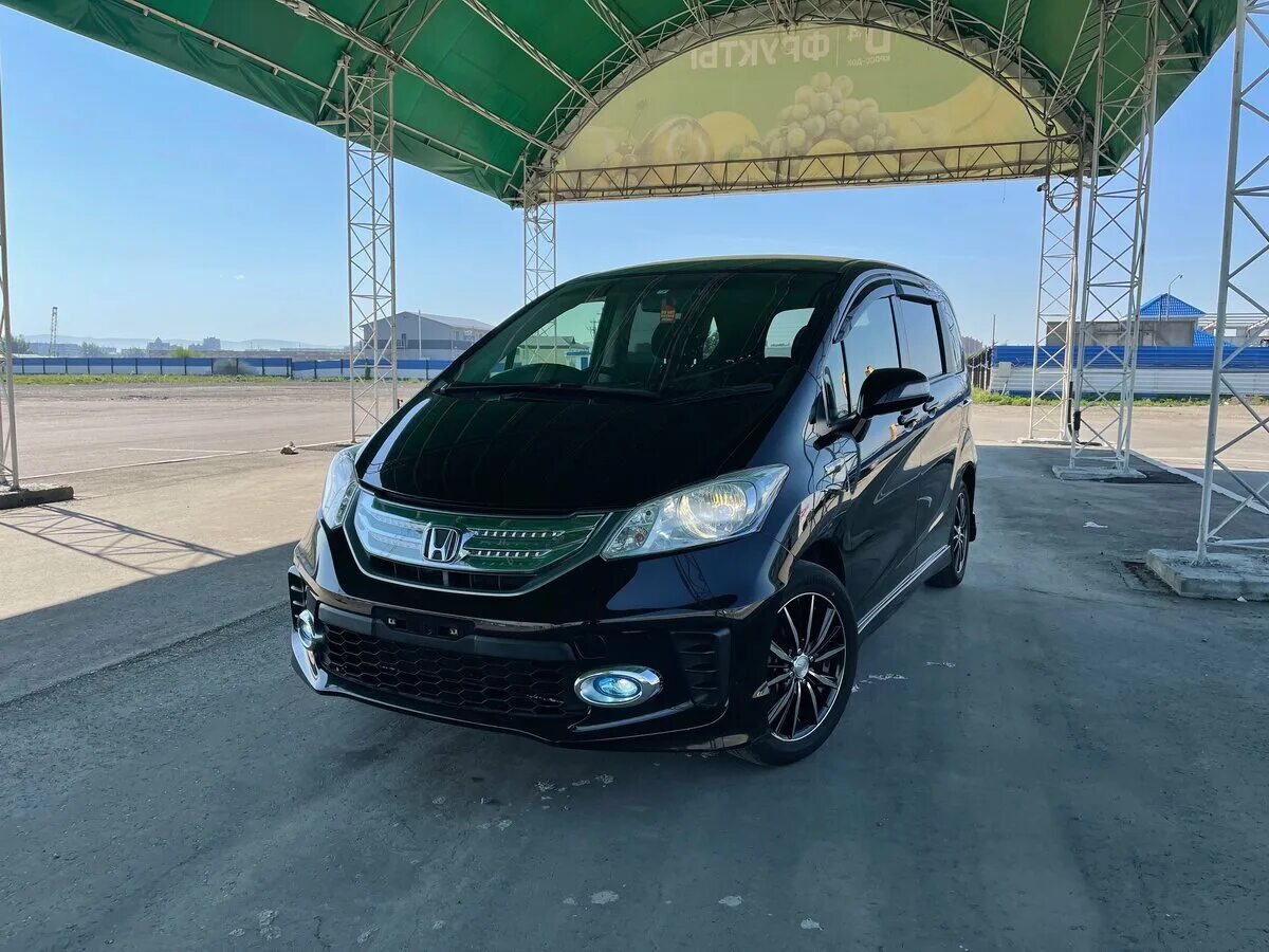 Honda freed 2012. Хонда Фрид 2012 черный. Honda freed Hybrid 2012. Honda freed Hybrid 2011-2015 черный.