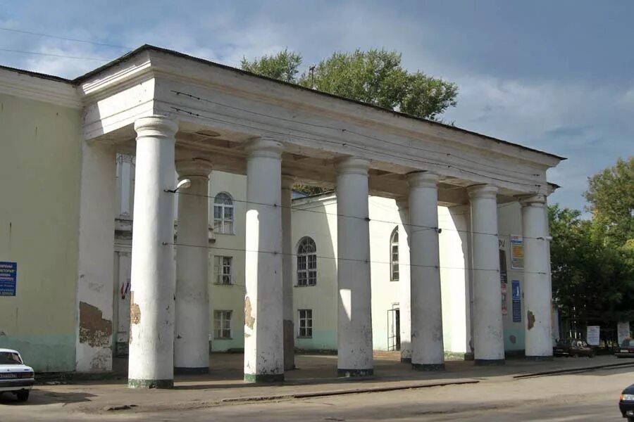 Покажи ясногорск. Ясногорск тульская. Г ясногорск тульской области. Дворец культуры первомайский тульской области. Жд вокзал город ясногорск тульской области.