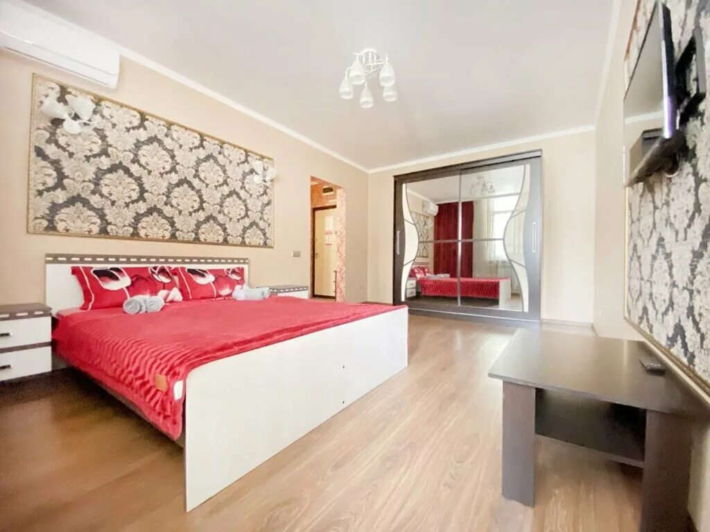 Оренбург ул ноябрьская 43. Дубки оренбург сауна. Баня в дубках. Недорогой отель в оренбурге. Дом посуточно оренбург.