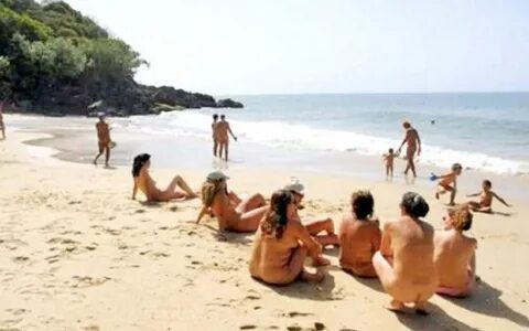 Playa nudistas familiares