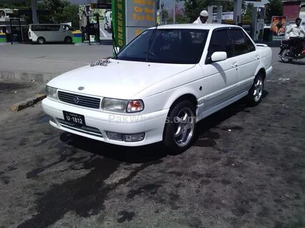 Nissan 1992